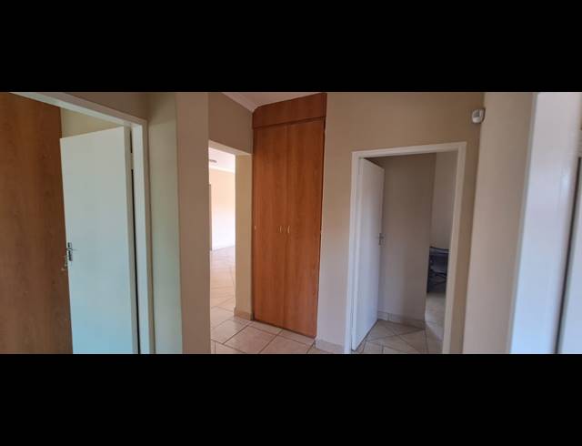 3 BEDROOM FREESTANDING FOR SALE IN WATERVAL EAST